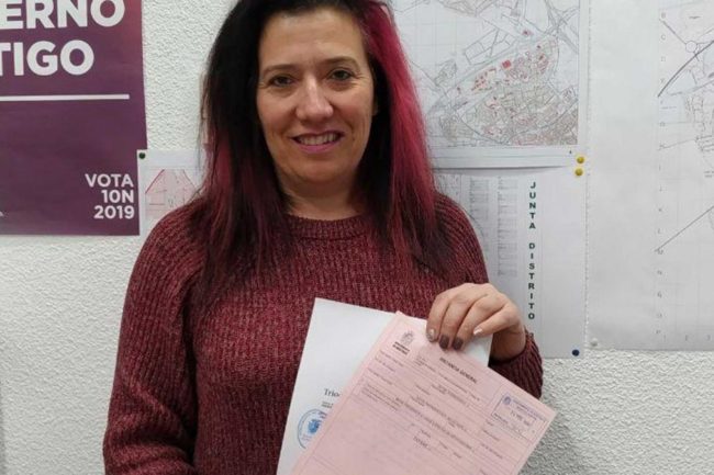 Podemos-Móstoles-devuelve-al-consistorio-el-dinero-0042010-1013×675 (1)